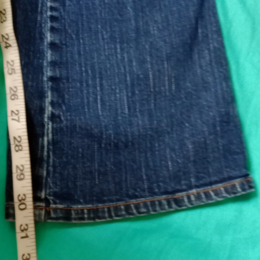 B Street Blue Bootcut Jeans w/ Brown Floral Lace Detail | Size 8 - Picture 10 of 16